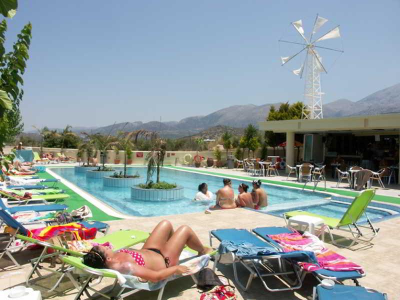 Nikos Hotel Malia Exterior foto